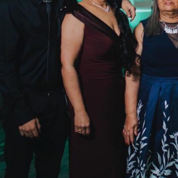 Sleeveless Portrait-Collar Draped Gown - Picture 2 of 11